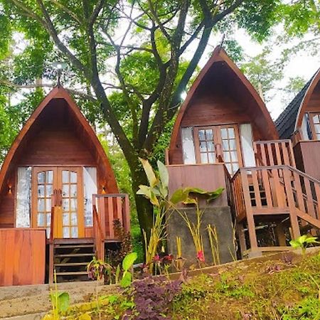 Welirang Forest Pacet Villa Mojokerto Esterno foto